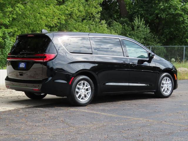 2027 Chrysler Pacifica PACIFICA SELECT 2027 Chrysler Pacifica PACIFICA SELECT