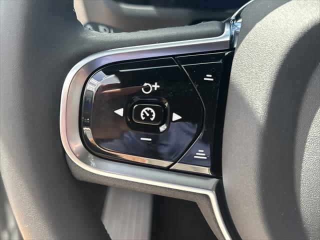 2027 Volvo XC90 Plus
