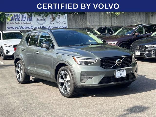 2026 Volvo XC40 Core, B5 AWD Gas (mild hybrid), Dark for sale in Glen Cove, NY