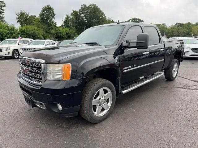 2013 GMC Sierra 2500HD Denali for sale in Brandon Twp, MI