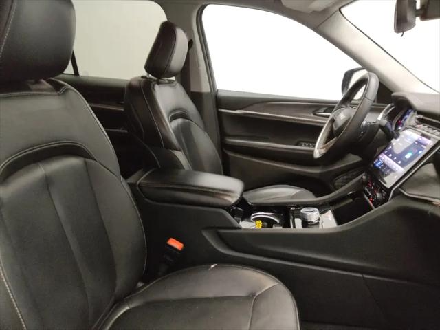 2023 Jeep Grand Cherokee Limited 4x2