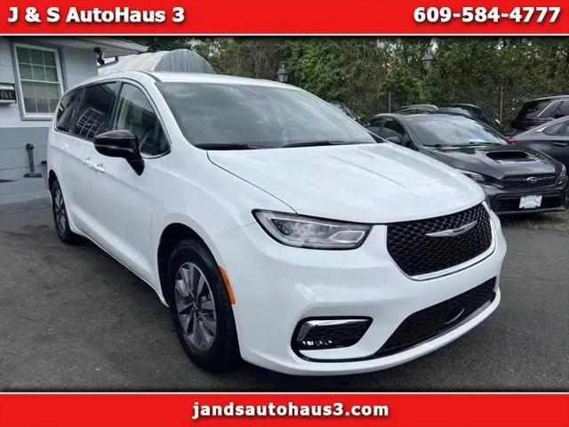 2024 Chrysler Pacifica Hybrid Select for sale in Hamilton, NJ
