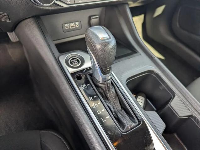 2020 Nissan Sentra SV Xtronic CVT