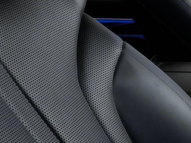 2027 Genesis GV80 2.5T