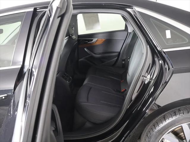 2023 Audi A4 Premium 40 TFSI quattro S tronic