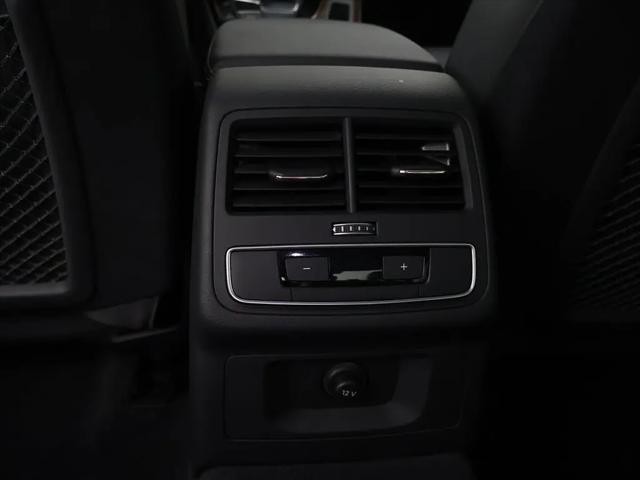 2023 Audi A4 Premium 40 TFSI quattro S tronic