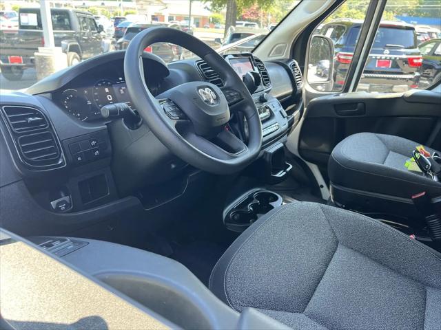 2025 Ram ProMaster 2500 Cargo Van Tradesman Low Roof 136 WB w/Pass Seat