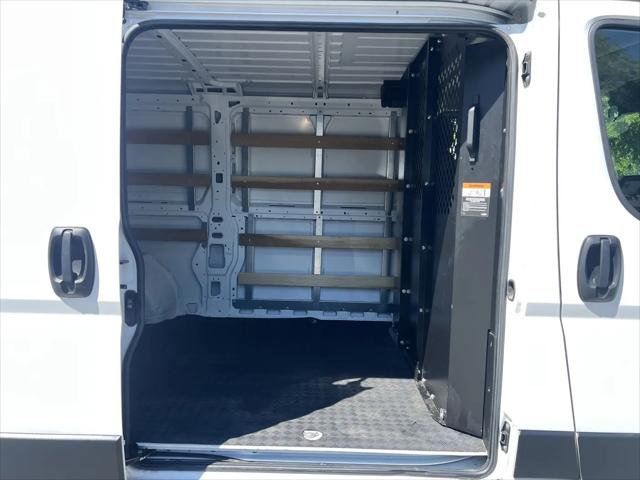 2025 Ram ProMaster 2500 Cargo Van Tradesman Low Roof 136 WB w/Pass Seat