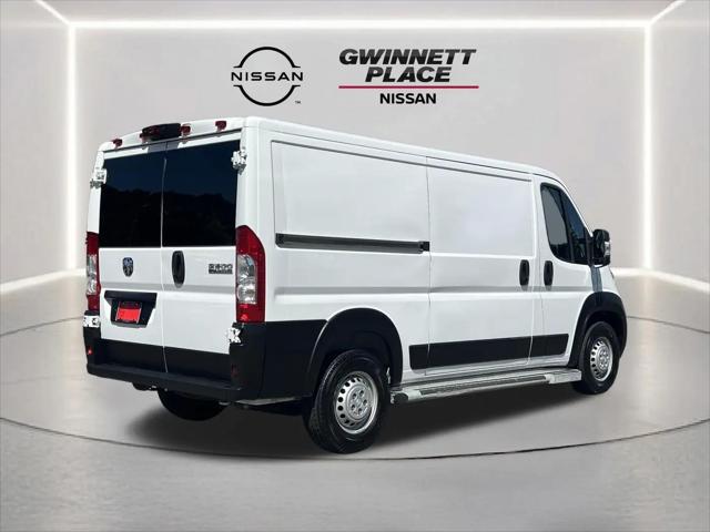 2025 Ram ProMaster 2500 Cargo Van Tradesman Low Roof 136 WB w/Pass Seat