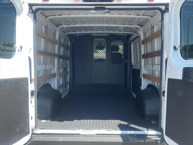 2025 Ram ProMaster 2500 Cargo Van Tradesman Low Roof 136 WB w/Pass Seat