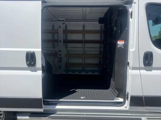 2025 Ram ProMaster 2500 Cargo Van Tradesman Low Roof 136 WB w/Pass Seat