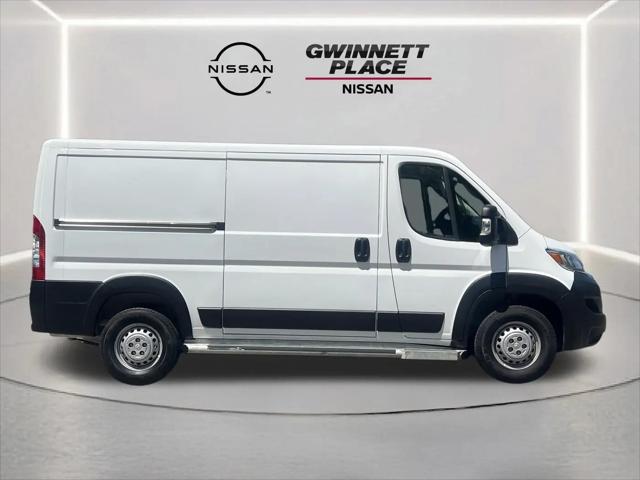 2025 Ram ProMaster 2500 Cargo Van Tradesman Low Roof 136 WB w/Pass Seat