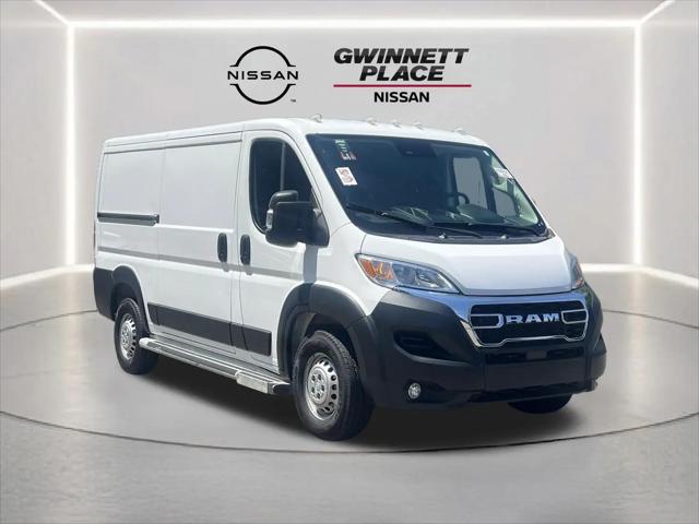 2025 Ram ProMaster 2500 Cargo Van Tradesman Low Roof 136 WB w/Pass Seat