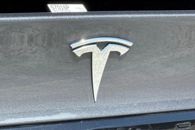 2022 Tesla Model X AWD