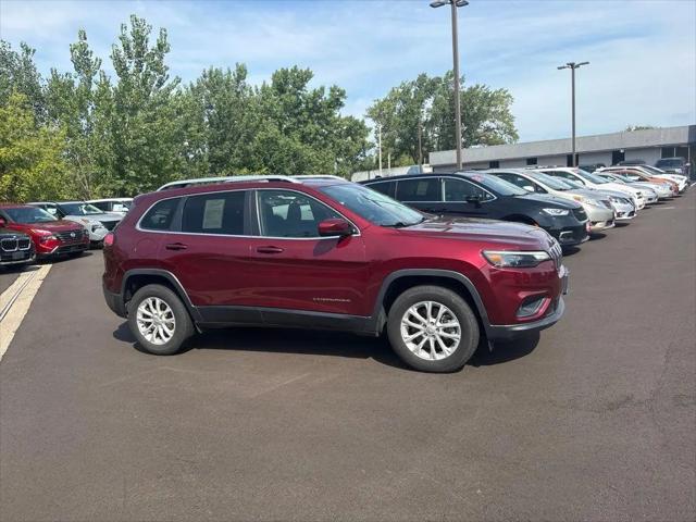 2019 Jeep Cherokee Latitude 4x4 for sale in Dubuque, IA