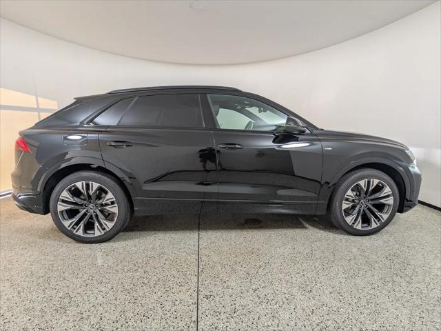 2027 Audi Q8 Prestige Plus 55 TFSI quattro Tiptronic