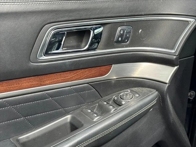 2017 Ford Explorer Platinum
