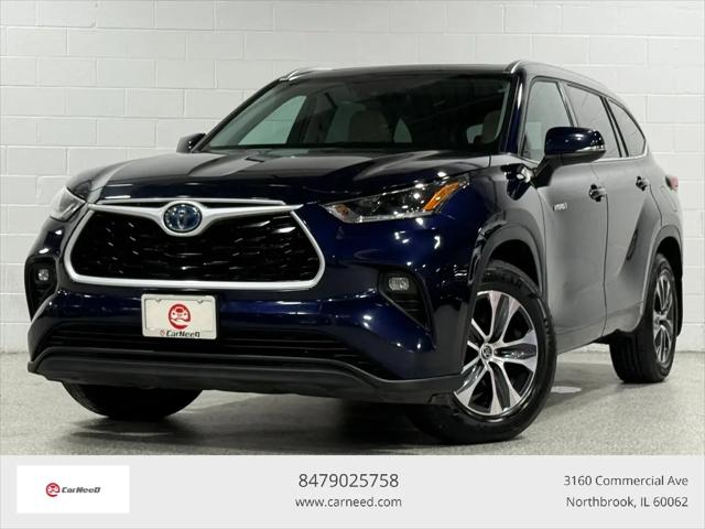 2021 Toyota Highlander Hybrid XLE for sale in Northbrook, IL
