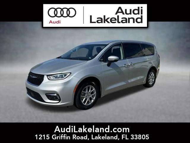 2023 Chrysler Pacifica Touring L for sale in Lakeland, FL
