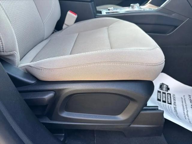 2021 Ford Explorer Base