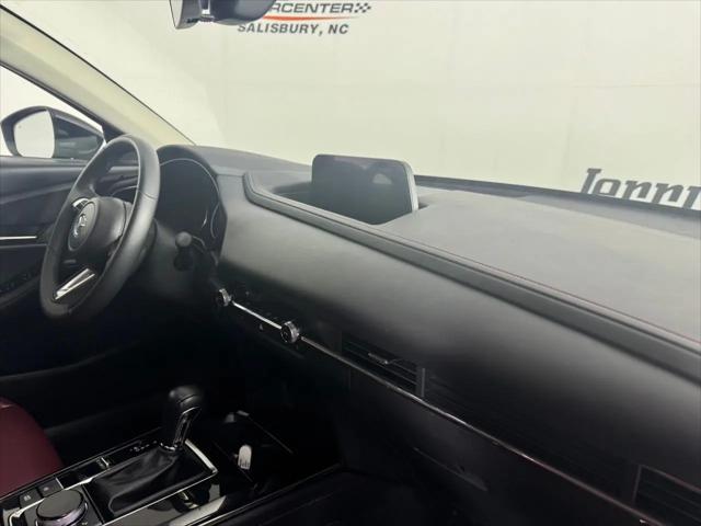 2025 Mazda CX-30 2.5 S Carbon Edition