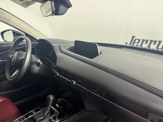 2025 Mazda CX-30 2.5 S Carbon Edition