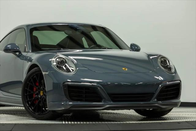 2017 Porsche 911 Carrera 4S