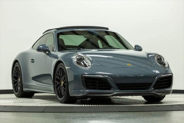 2017 Porsche 911 Carrera 4S
