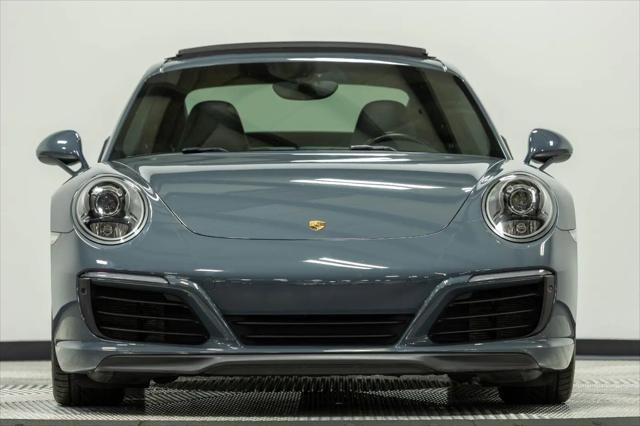 2017 Porsche 911 Carrera 4S