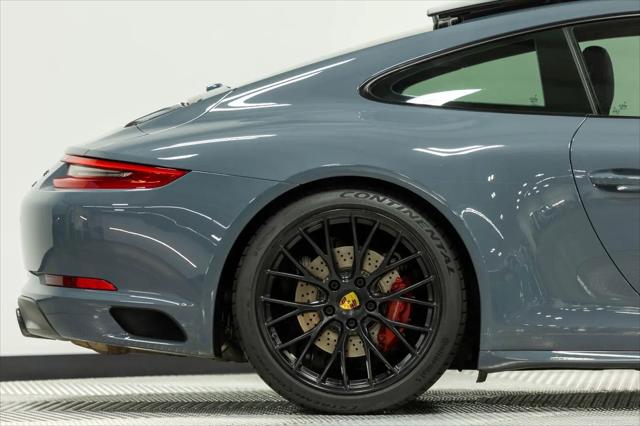 2017 Porsche 911 Carrera 4S