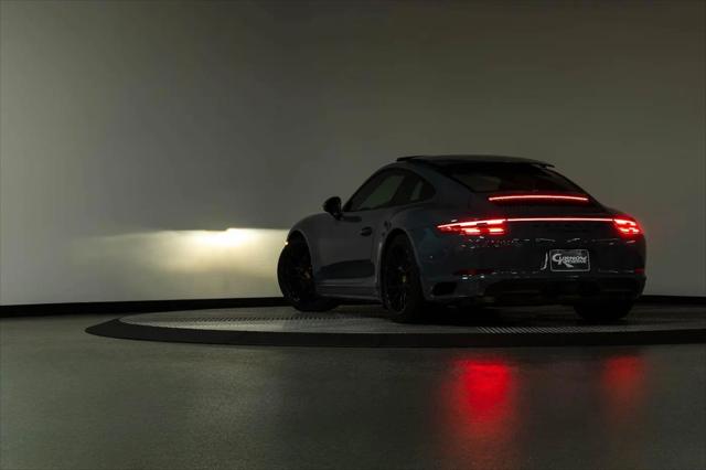 2017 Porsche 911 Carrera 4S