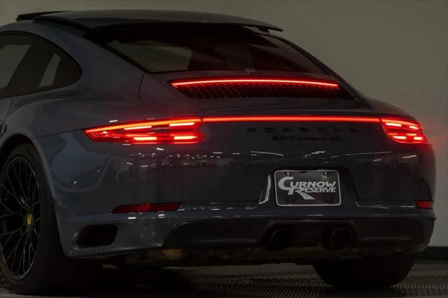 2017 Porsche 911 Carrera 4S