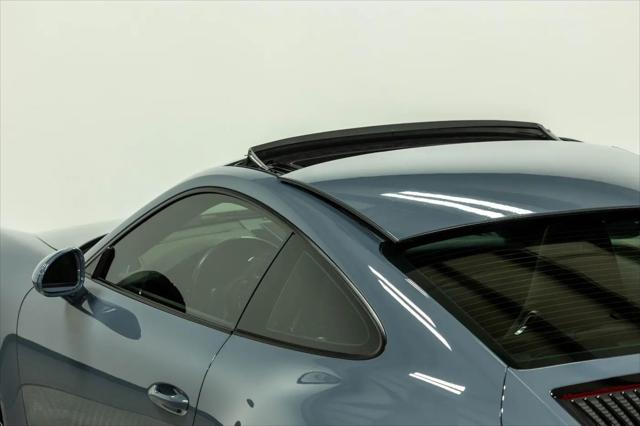 2017 Porsche 911 Carrera 4S