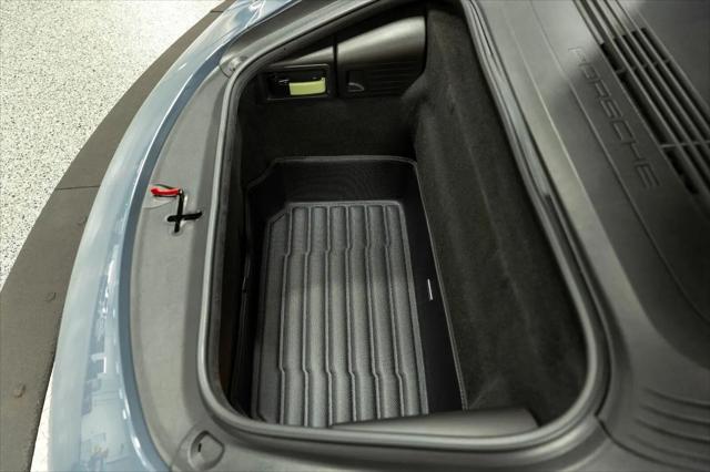 2017 Porsche 911 Carrera 4S