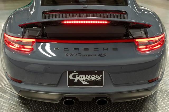 2017 Porsche 911 Carrera 4S