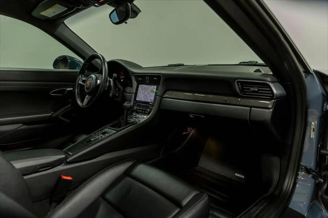 2017 Porsche 911 Carrera 4S