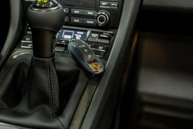 2017 Porsche 911 Carrera 4S