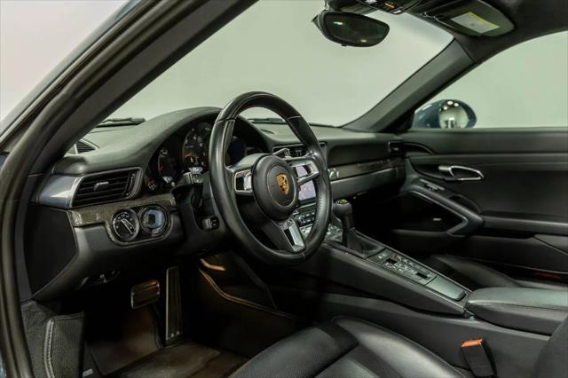 2017 Porsche 911 Carrera 4S