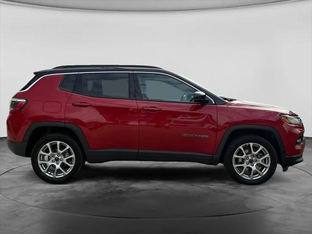 2025 Jeep Compass Limited 4x4