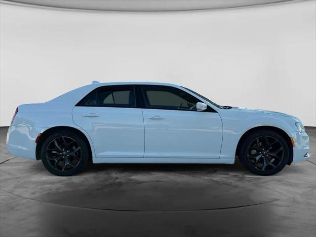 2023 Chrysler 300 300S