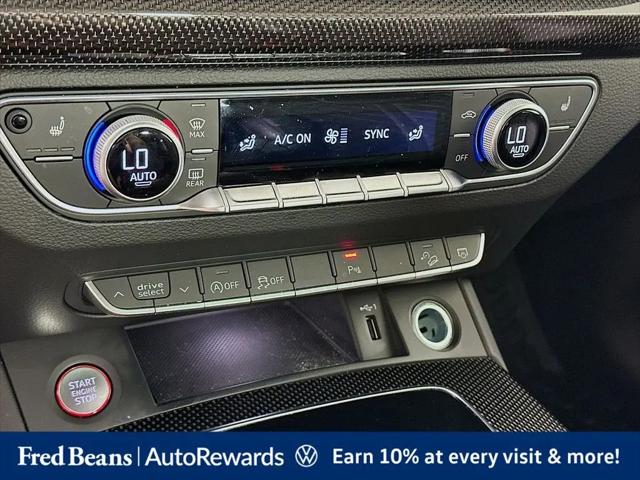 2025 Audi SQ5 Premium Plus TFSI quattro Tiptronic