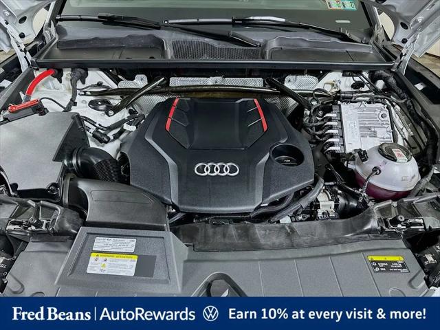 2025 Audi SQ5 Premium Plus TFSI quattro Tiptronic