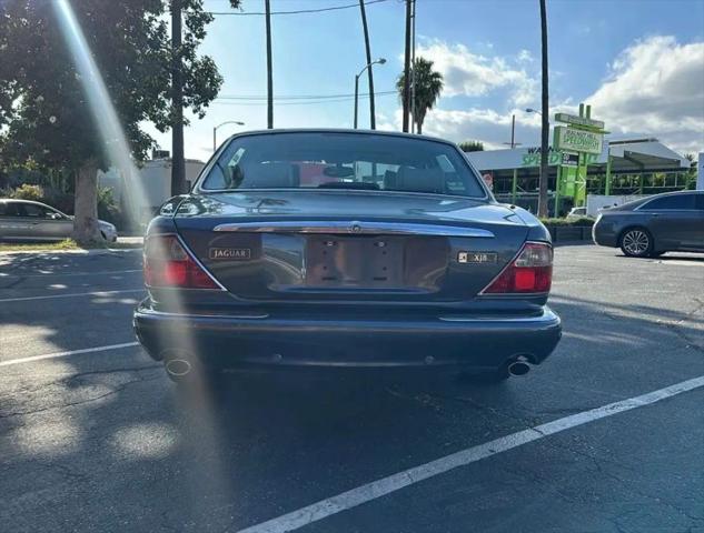2001 Jaguar XJ XJ8