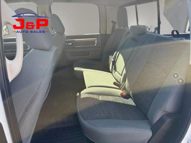 2018 Ram 1500 SLT Crew Cab 4x4 57 Box
