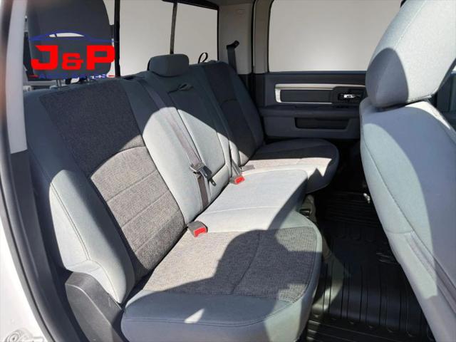 2018 Ram 1500 SLT Crew Cab 4x4 57 Box