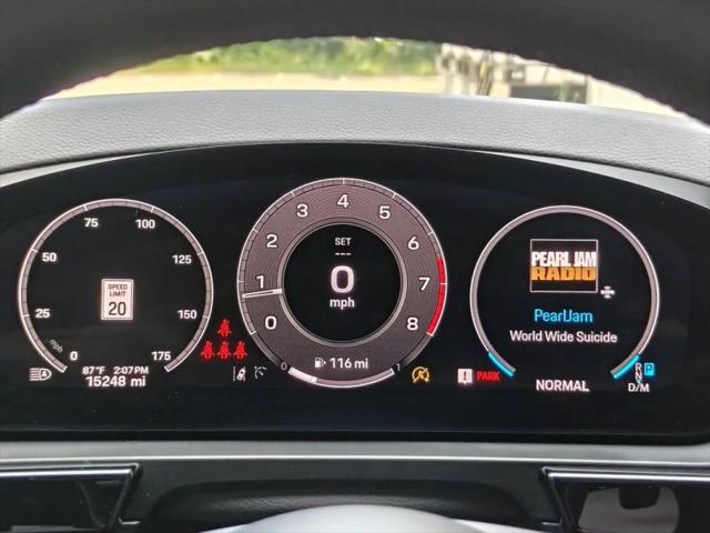 2025 Porsche Cayenne Base