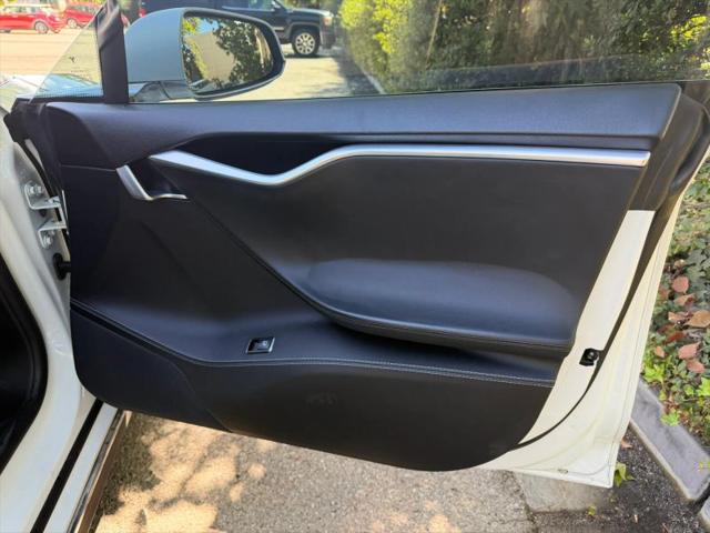2014 Tesla Model S 85D