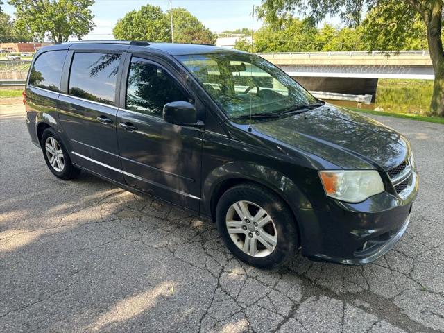 2011 Dodge Grand Caravan Crew
