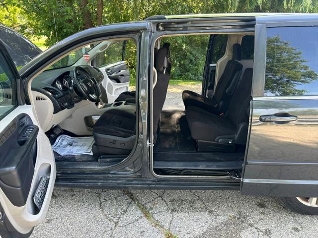 2011 Dodge Grand Caravan Crew