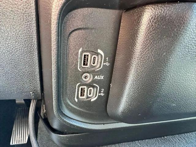 2020 Ram 1500 Big Horn Crew Cab 4x4 57 Box